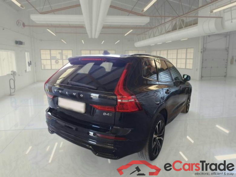 VOLVO XC60 / 2021 / 5P / FUORISTRADA B4 D AWD AUTOMATICO ULTIMATE DARK N1 #2