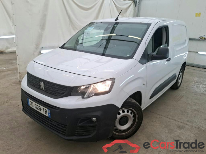 PEUGEOT Partner / 2018 / 4P / Fourgonnette Taille M 650kg BlueHDi 130 S&S EAT8 #1