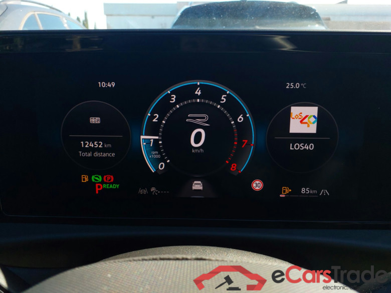 VOLKSWAGEN T-Roc 1.0 TSI 110kW (150CV) DSG7 R-Line(Winterpack) #4