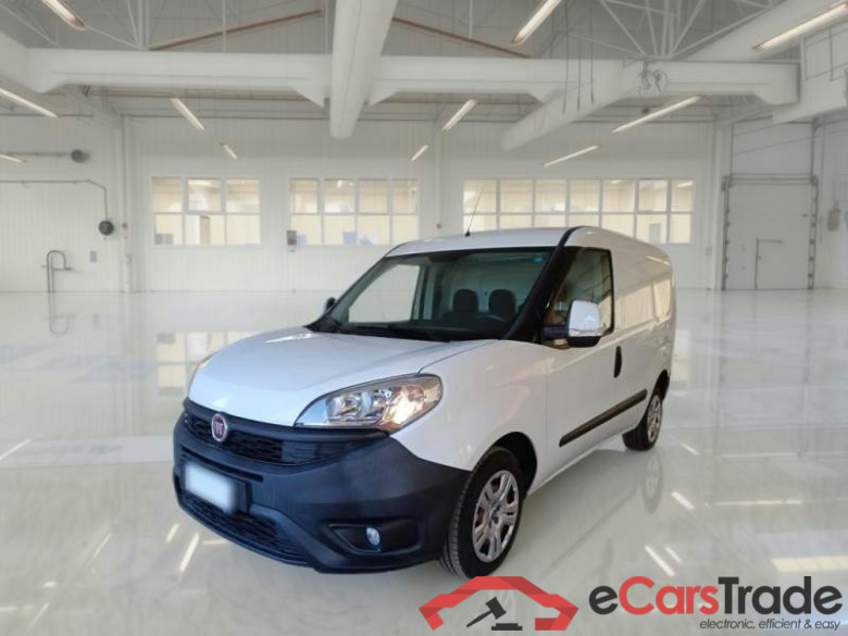 FIAT DOBLÒ CARGO / 2014 / 4P / VETT. FURGONATA 1.3 MULTIJET 16V 95CV SX 3POSTI EURO 6 #1