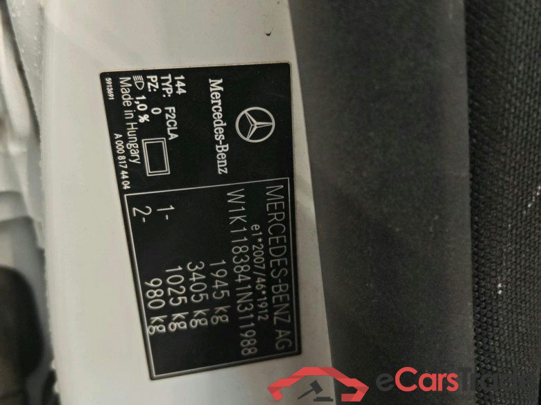 Mercedes-Benz CLA CLA 180 DCT Luxury Line 4d #6