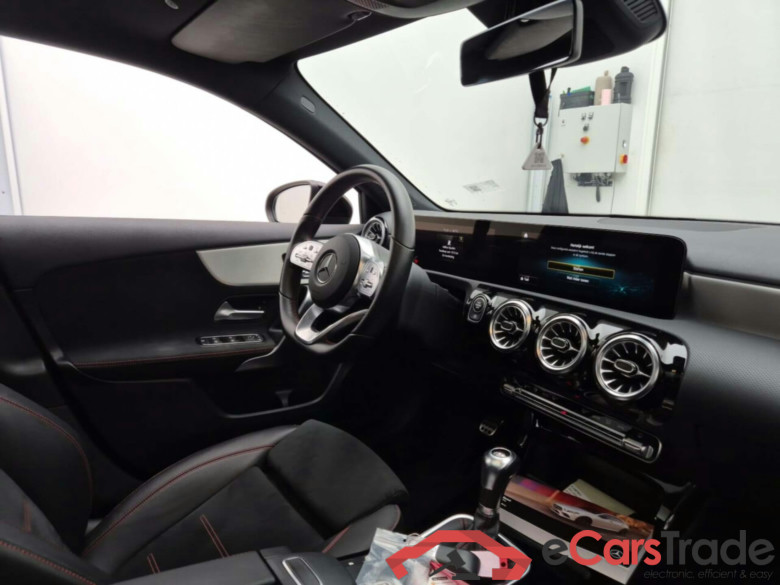 Mercedes A 180d AMG Night Pano LED-MultiBeam Widescreen Burmester Ambient Navi 1/2 Sport-Leather-Alcantara KeylessGo Camera Klima PDC ... #6