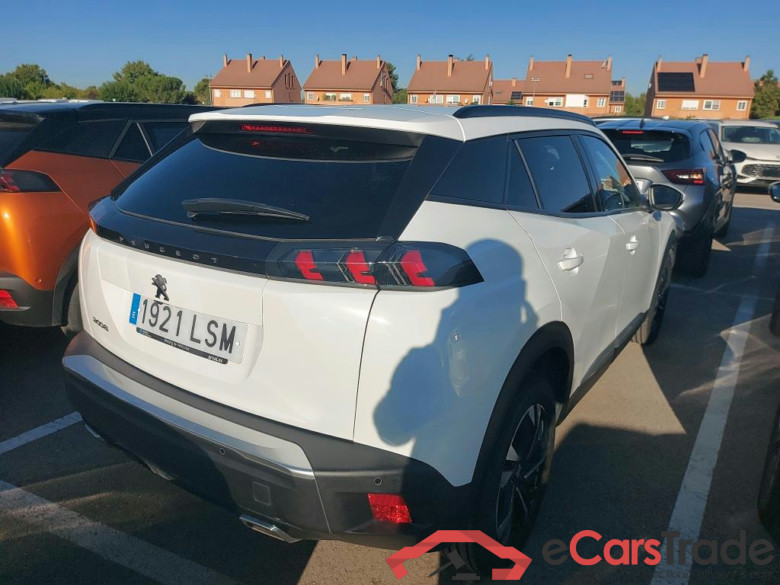 PEUGEOT 2008 / 2019 / 5P / todoterreno Allure Pack Puretech 130 S&S EAT8 (AC) #2
