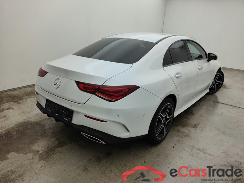 Mercedes-Benz CLA CLA 180 d AMG Line 4d #2