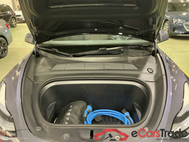 TESLA MODEL Y BEV AUTO RWD #6