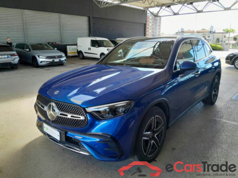 MERCEDES-BENZ GLC / 2022 / 5P / SUV GLC 220D 4M MILD HYB. AMG PREMIUM PLUS #1