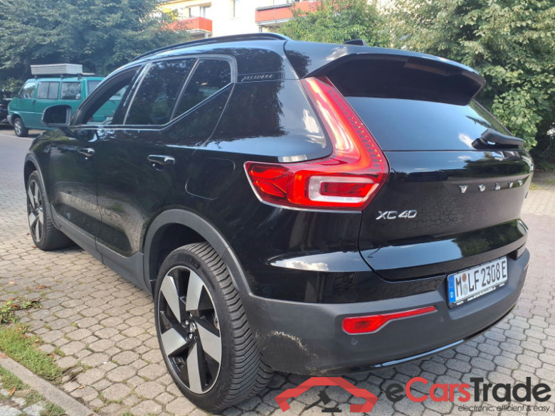 Volvo XC40  #4
