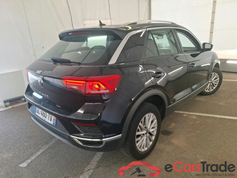 VOLKSWAGEN T-Roc / 2017 / 5P / SUV 2.0 TDI 150 LOUNGE BUSINESS DSG7 #3
