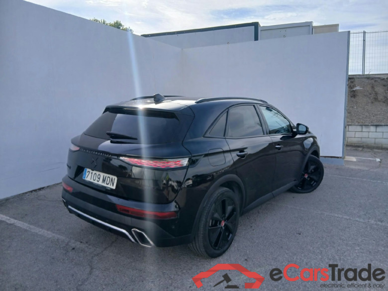 DS 7 E-TENSE 4x4 300 PERFORMANCE LINE + PHEV #2