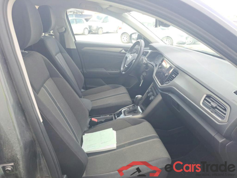 VOLKSWAGEN T-Roc / 2017 / 5P / todoterreno Advance 2.0 TDI 110kW (150CV) DSG (AC2) #6