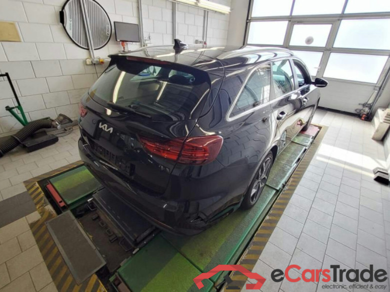 Kia Ceed Sportswagon (CD)(2018->2025) DE - Kb5 1.5 T-GDI EU6d, Spirit, (Facelift) 2021 - 2024 #3
