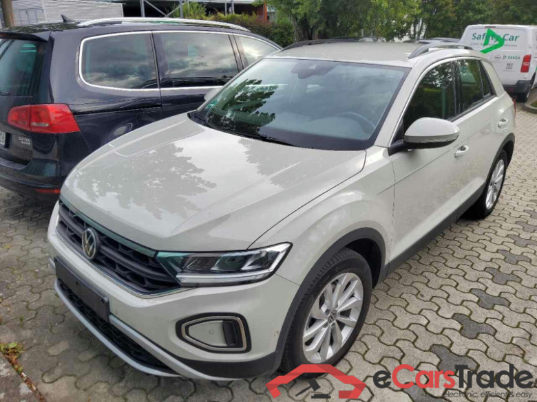 Volkswagen T-Roc (D11)(12.2021->2025) DE - SUV5 1.5 TSI EU6d, Life, (Facelift) 2022 - 2024 #1