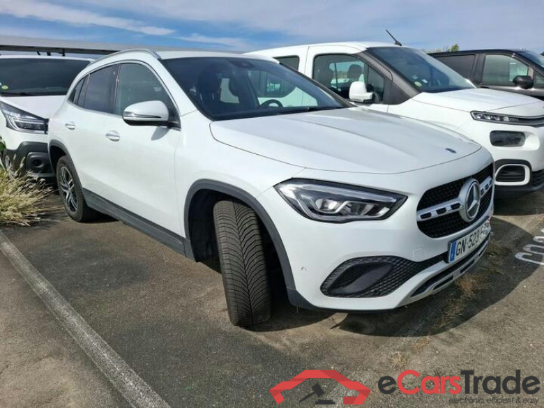Mercedes GLA 250e Plug-In Hybrid Aut. LED Ambient Widescreen Navi 1/2 Sport-Leather KeylessGo Camera Klima PDC ... #2