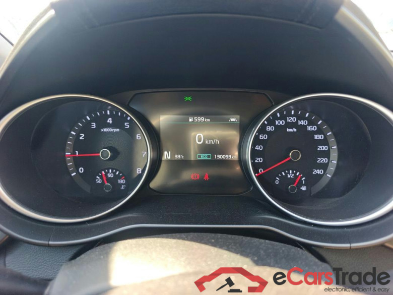 KIA XCeed / 2019 / 5P / todoterreno 1.5 MHEV iMT Drive 118kW (160CV) #4