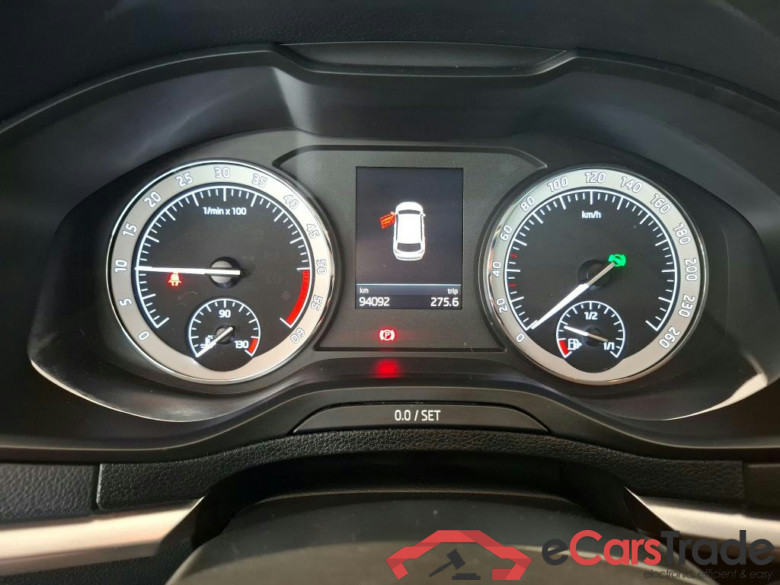 SKODA Karoq / 2017 / 5P / SUV 2.0 TDI 116ch DSG7 Business #6