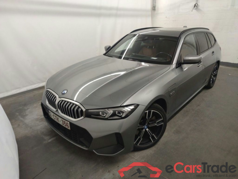 BMW 3 Reeks Touring 320e (150 kW) 5d