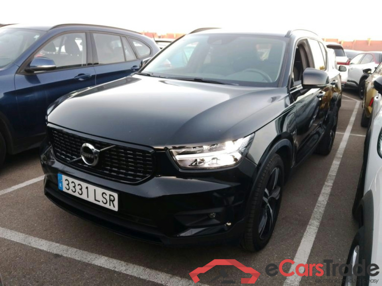VOLVO XC40 / 2017 / 5P / todoterreno 1.5 T4 Twin Recharge R-Design Exp Auto #1