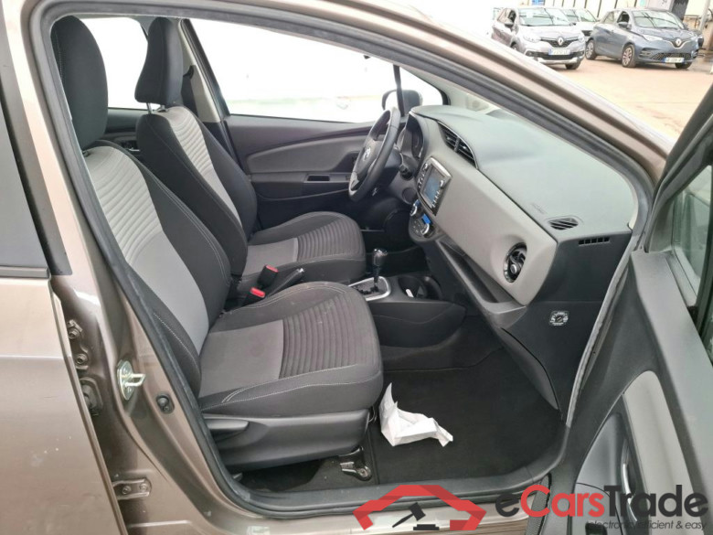 TOYOTA Yaris Hybride / 2017 / 5P / Berline 1.5 VVT-I HYBRID France Business #6