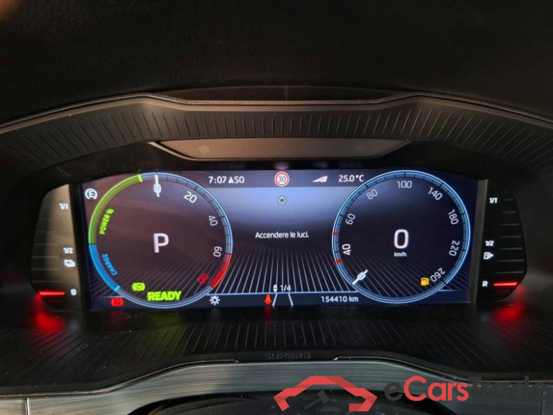 SKODA SUPERB WAGON / 2019 / 5P / STATION WAGON 1.4 TSI PLUG-IN HYBRYD EXECUTIVE DSG #4