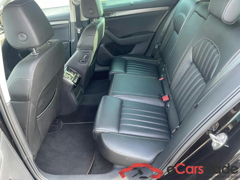 SKODA Superb Combi 2.0 CR TDi Style DSG #5