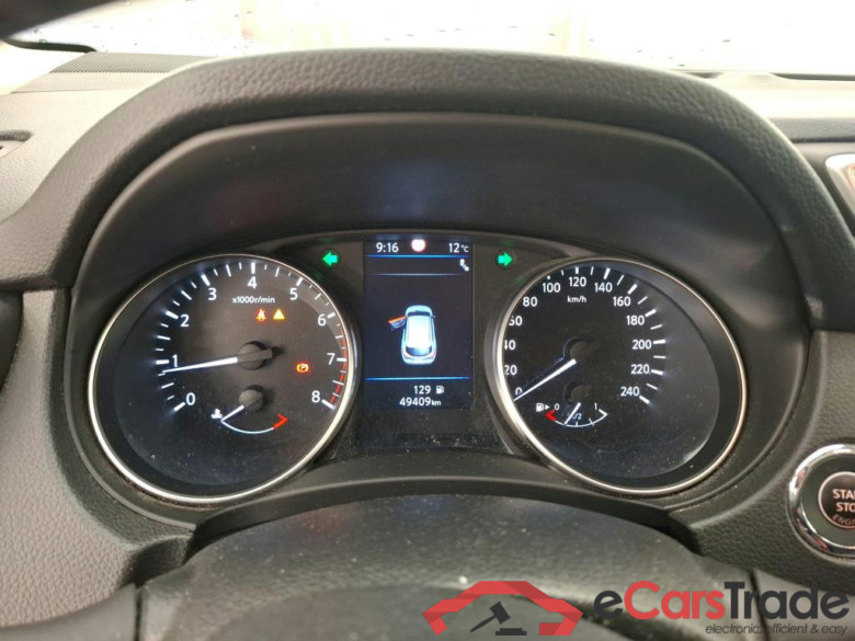 NISSAN Qashqai / 2017 / 5P / Crossover 1.3 DIG-T 140 Tekna #6