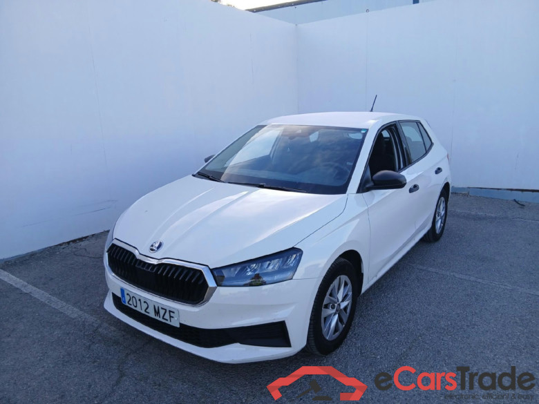 Fabia Essence 1.0 TSI 95CV MT5 6E