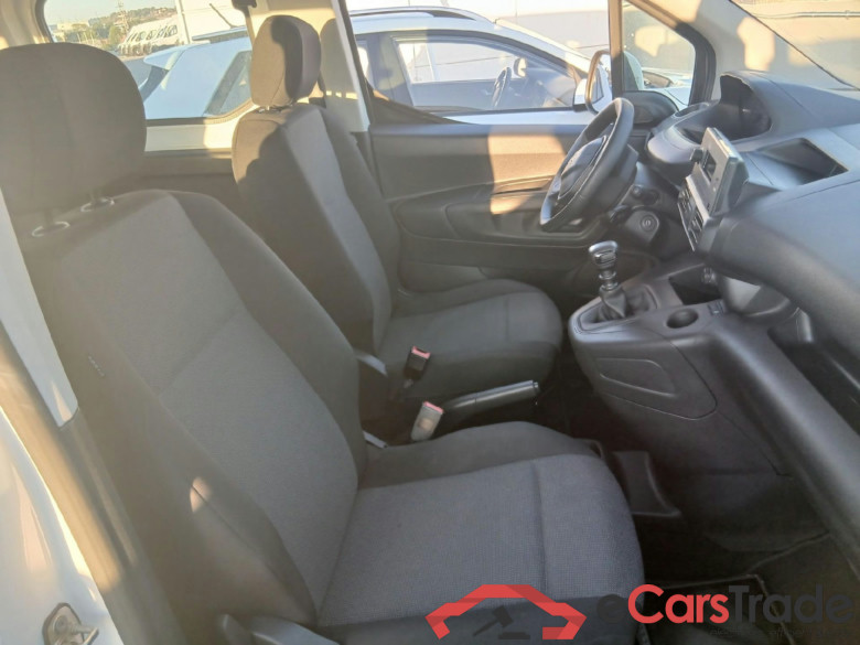 PEUGEOT Rifter / 2018 / 4P / combi Active Standard BlueHDi 73kW (IND) #6