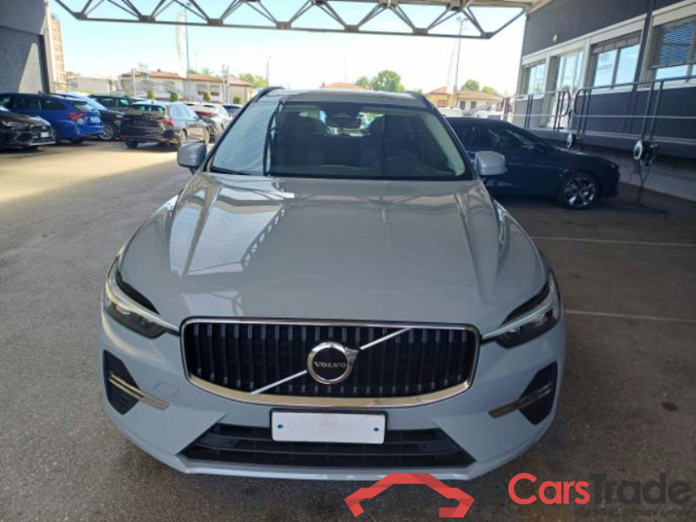 VOLVO XC60 / 2021 / 5P / FUORISTRADA B4 D AWD AUTOMATICO CORE N1 #6