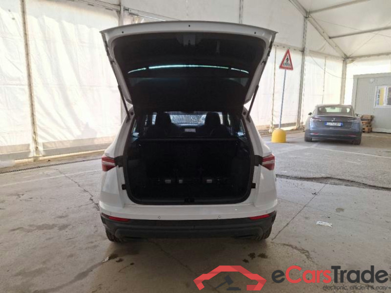 SKODA Karoq / 2022 / 5P / SUV 2.0 TDI 85KW EVO SCR Style DSG #5