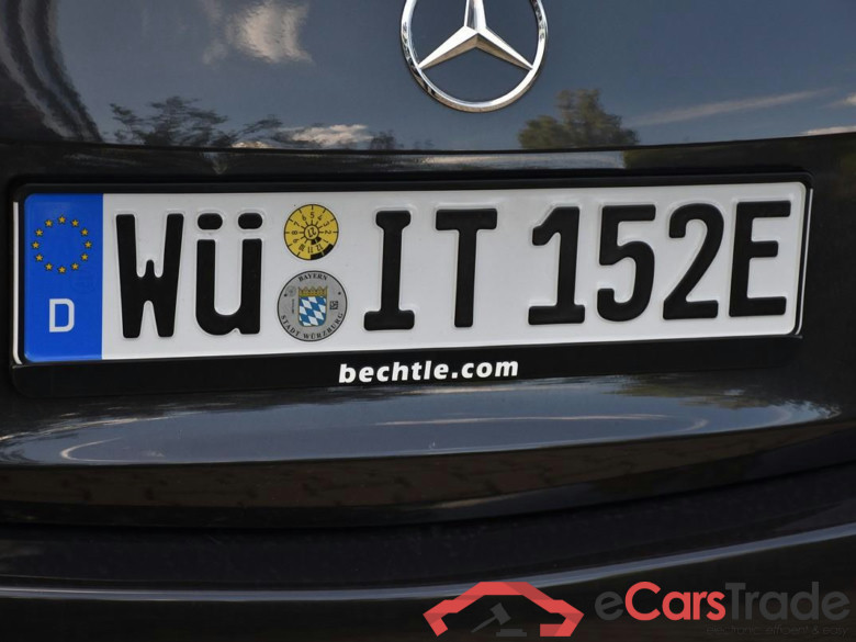 MERCEDES-BENZ C-Klasse Diesel Plug-in Hybrid C 300 de 9G-TRONIC AMG Line Advanced 4d 145kW