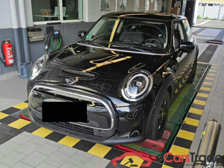 MINI MINI Elektro Mini Cooper SE Classic Trim 3d 135kW #1