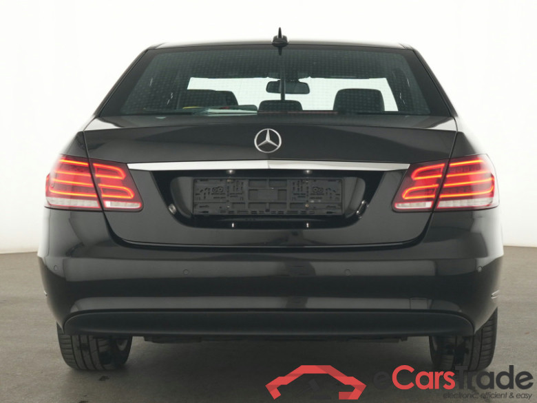 Mercedes-Benz E-Klasse (Inzahlungnahme MwSt. nicht ausweisbar) DE - Lim4 E 200 CGI EU6, Elegance, (Facelift) 2013 - 2016 #6