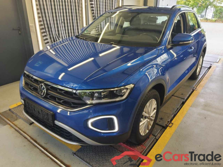 Volkswagen T-Roc (D11)(12.2021->2025) DE - SUV5 1.5 TSI EU6d, Life, (Facelift) 2022 - 2024 #1