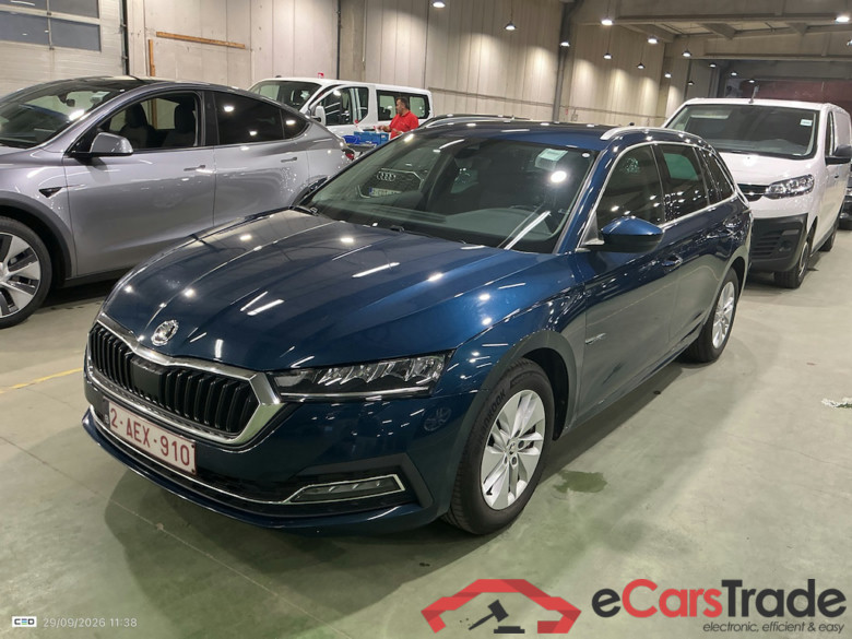 SKODA OCTAVIA COMBI 2.0 CRTDI 85KW AMBITION