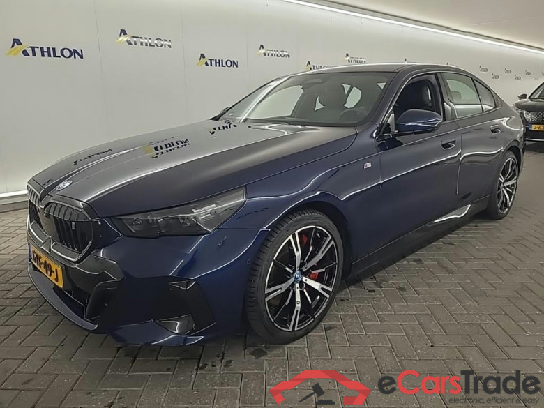 BMW i5 xDrive40 M-Sport 4D 290kW #1