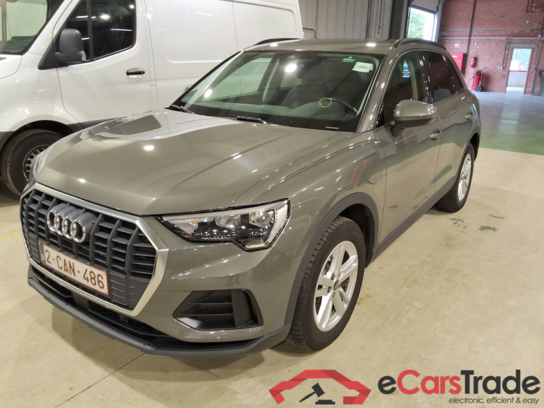 AUDI Q3 1.4 45 TFSI E S TRONIC #1