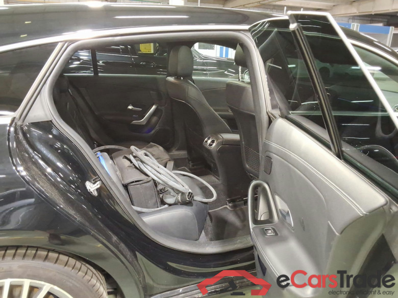 MERCEDES-BENZ CLA 1.3 CLA 250 E BUSINESS SOLUTION DCT #5
