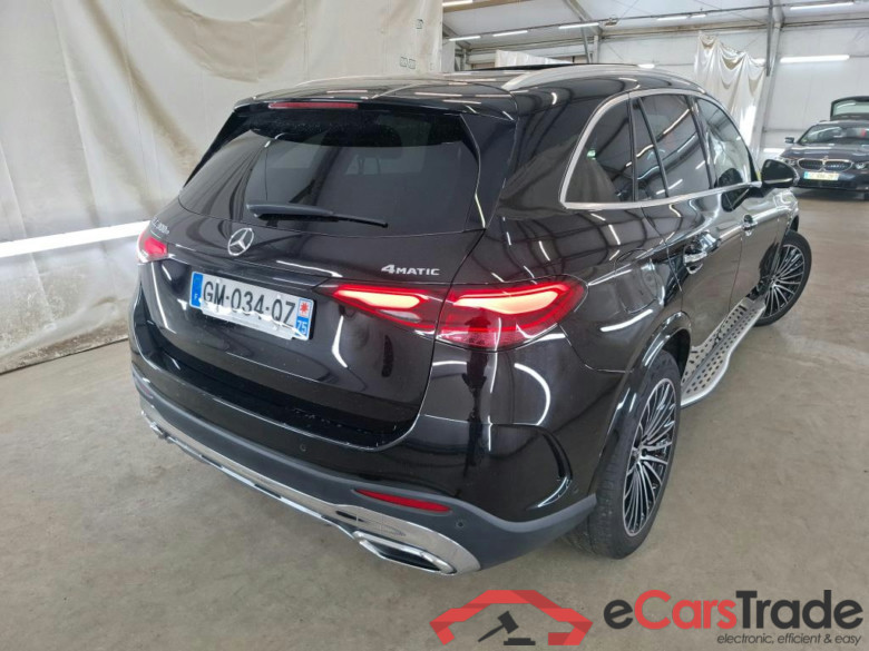 MERCEDES-BENZ GLC / 2022 / 5P / SUV GLC 300 e AMG Line 4MATIC #6