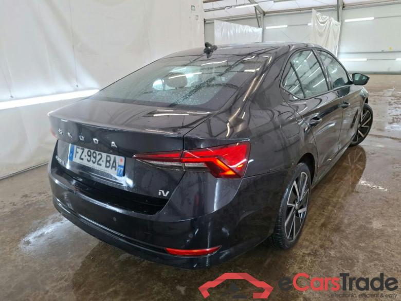 SKODA Octavia / 2020 / 5P / Berline 1.4 TSI PHEV iV 204 DSG6e Business #3