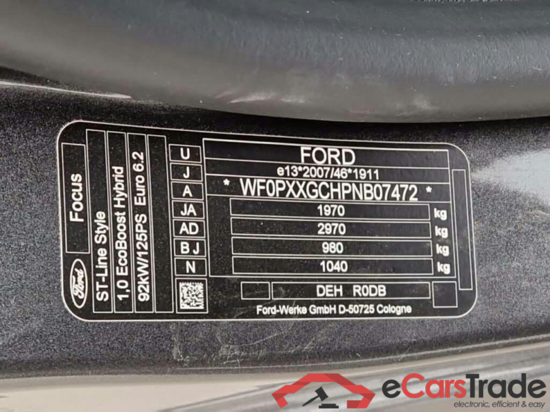 FORD Focus Wagon 1.0 EBH ST Line St. #4