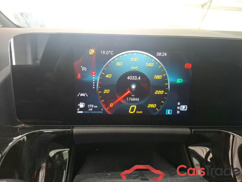 MERCEDES-BENZ Classe B / 2019 / 5P / monospace B 180 d Business Line Edition BA8 #6