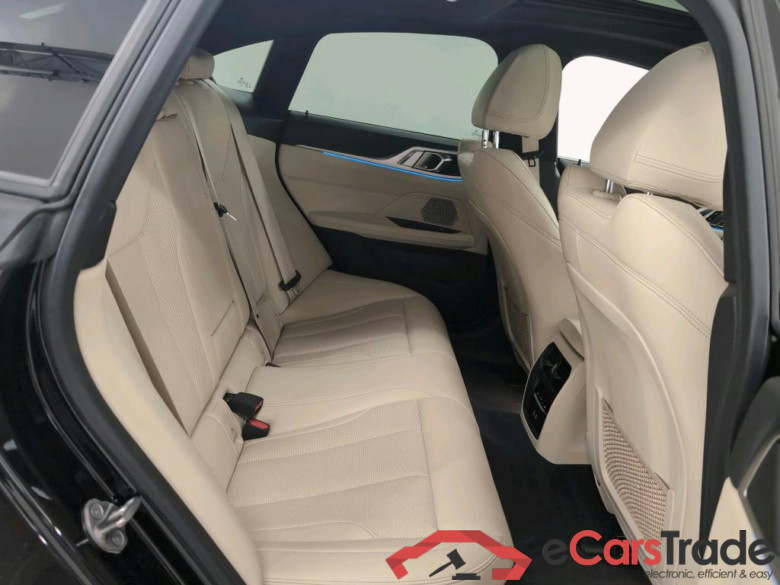 BMW I4 BEV M50 GRAN COUPE #6