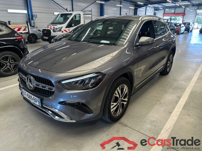 Mercedes GLA 250e Facelift Plug-In Hybrid Progressive Aut. LED Widescreen Navi 1/2 Sport-Leather KeylessGo Camera Klima PDC ...