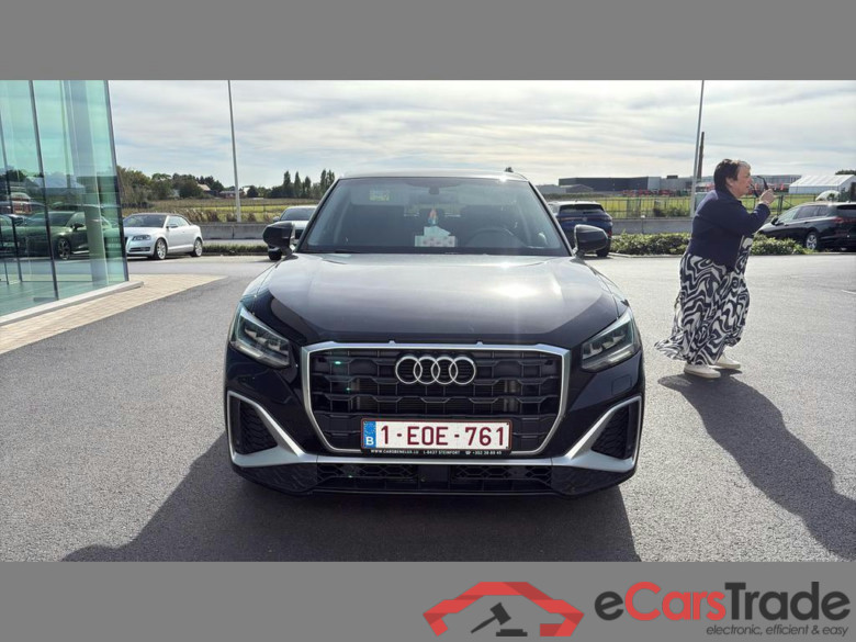 AUDI Q2 35 TFSI Business Edition S line S tronic