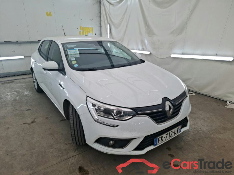Megane IV Berline 5pt. Société Air Nav 1.5 dCi 90CV BVM6 E6 #4