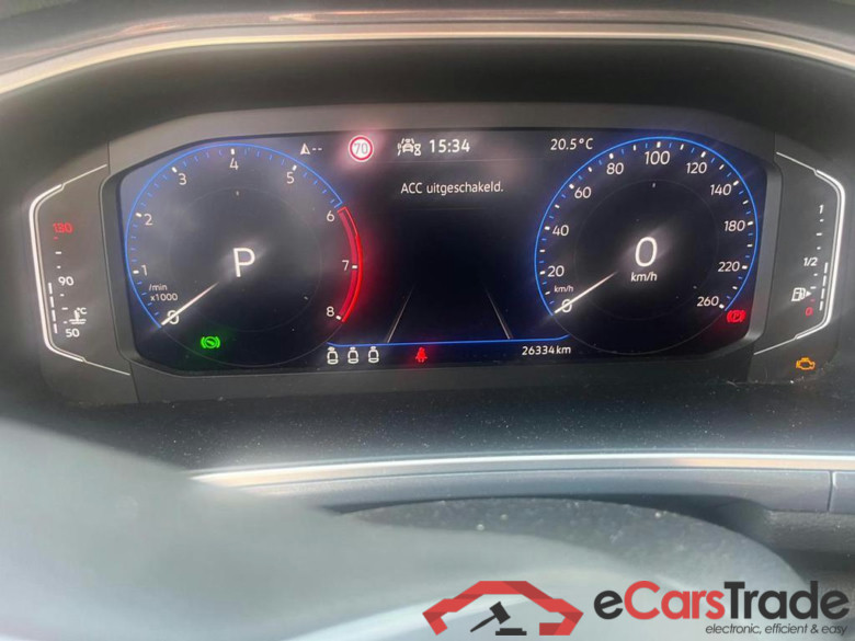 VOLKSWAGEN T-Roc 1.5 TSI Style Business DSG #6