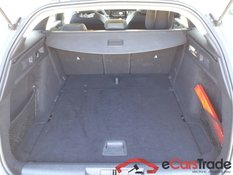 PEUGEOT 308 PEUGEOT 308 SW  1.2 PURETECH 130 EAT8 ALLURE #2