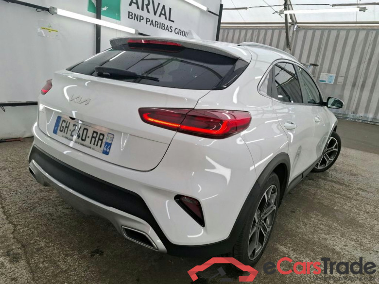 KIA XCeed / 2019 / 5P / Crossover 1.6 GDI ISG PHEV BCK&WHT EDITION DCT6(SP) #4