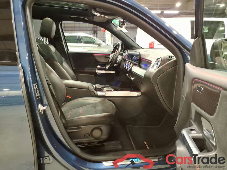 MERCEDES-BENZ EQB BEV 67KWH EQB 300 AMG LINE AUTO 4M #6