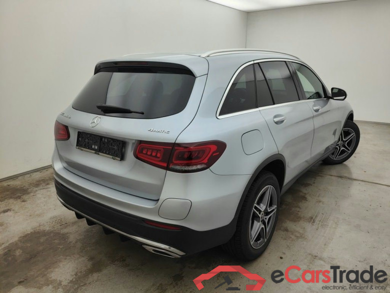 Mercedes-Benz GLC GLC 300 de 4MATIC 5d #2